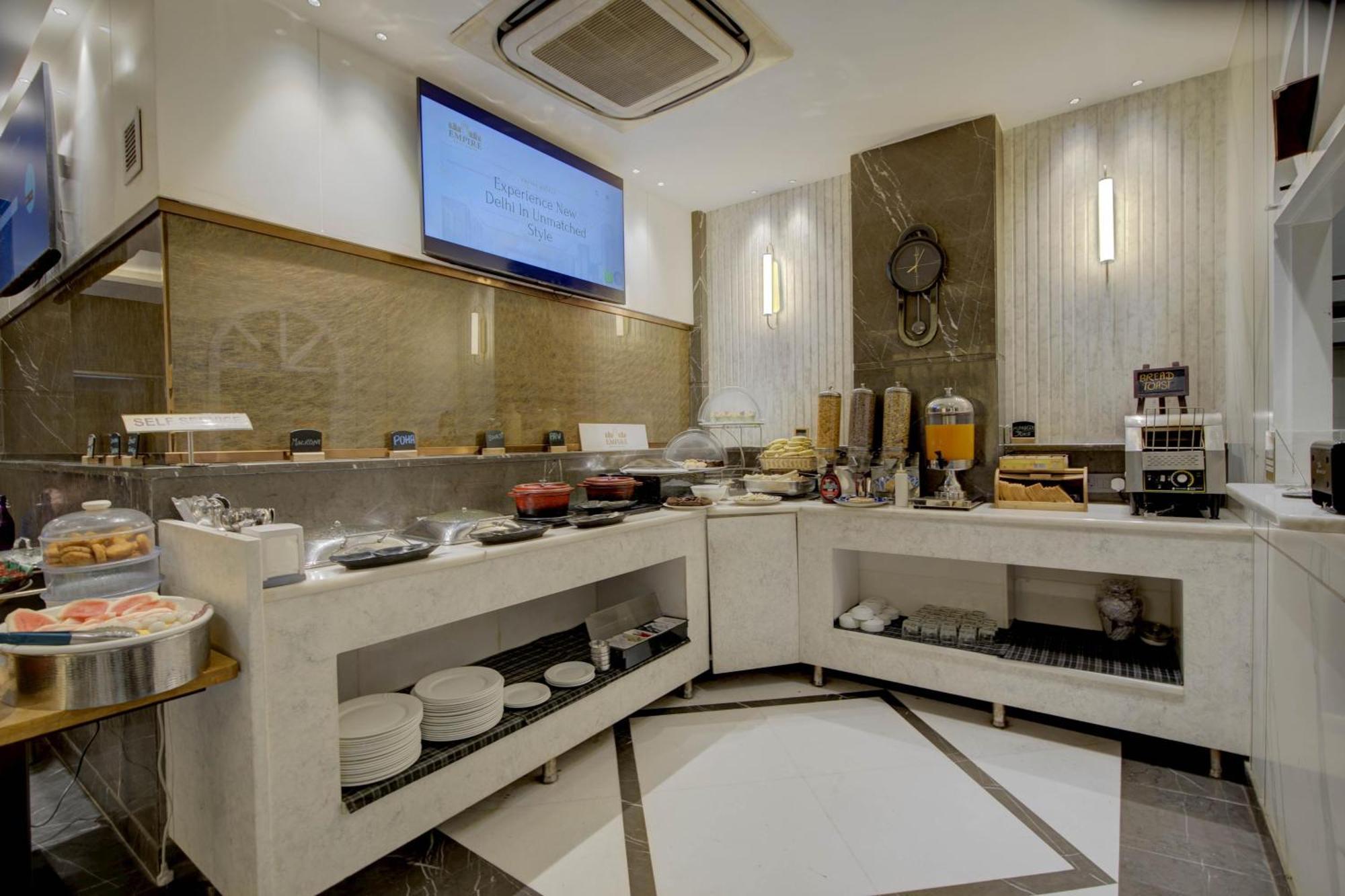 The Singh Empire, New Delhi Otel Dış mekan fotoğraf