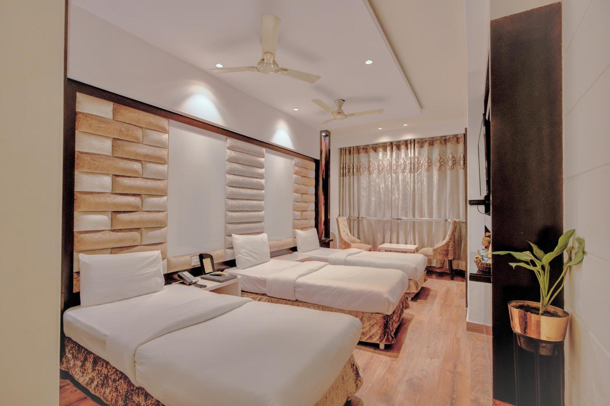 The Singh Empire, New Delhi Otel Dış mekan fotoğraf