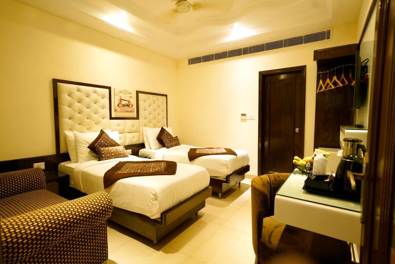 The Singh Empire, New Delhi Otel Dış mekan fotoğraf